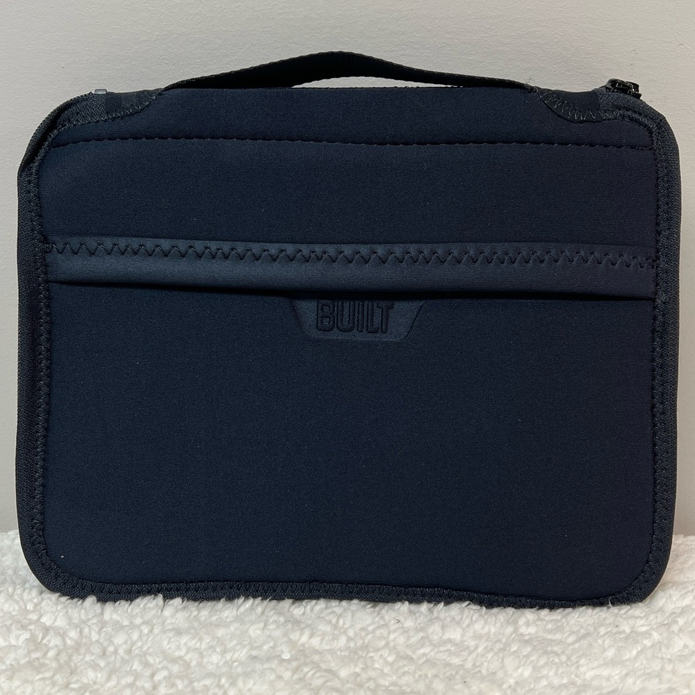 BUILT NY Neoprene Zip Folio Case for All iPads - Picture 5 of 12